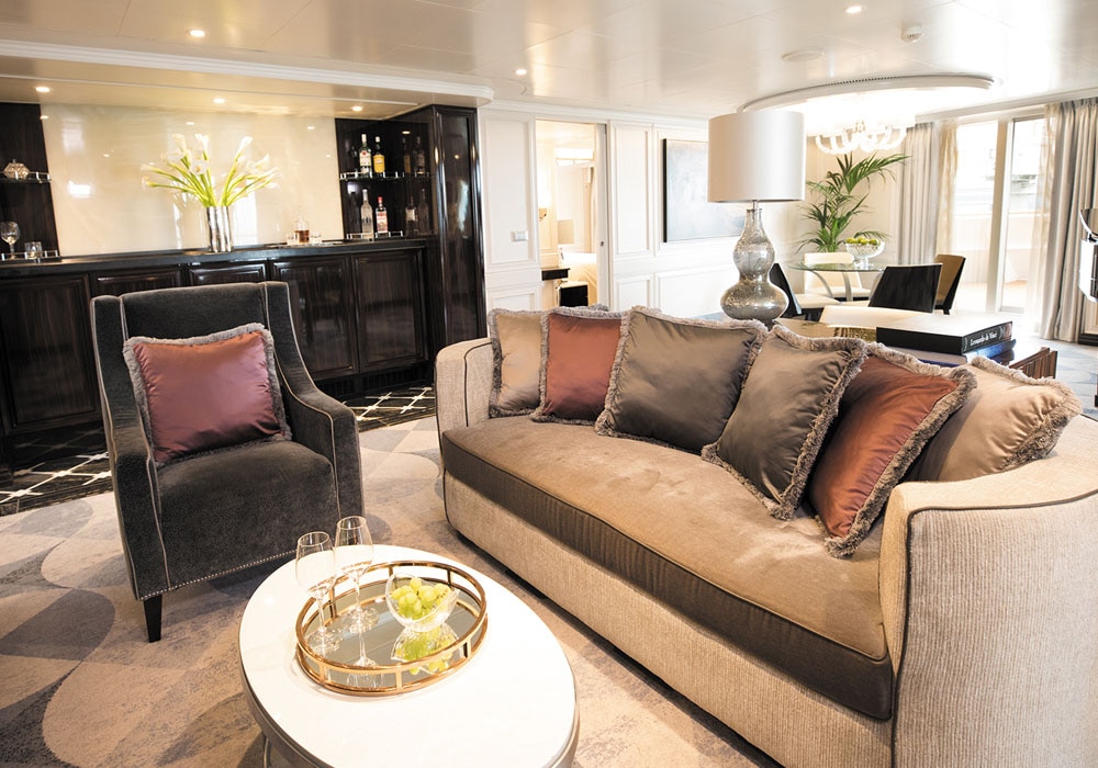 Explorer_MasterSuite_4_desktop