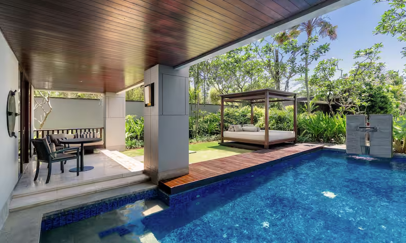 巴厘岛康莱德酒店 background