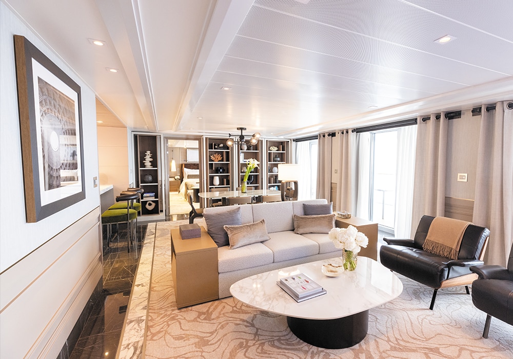 M76_GRA_Grand_Suite_Desktop_1000x700_1