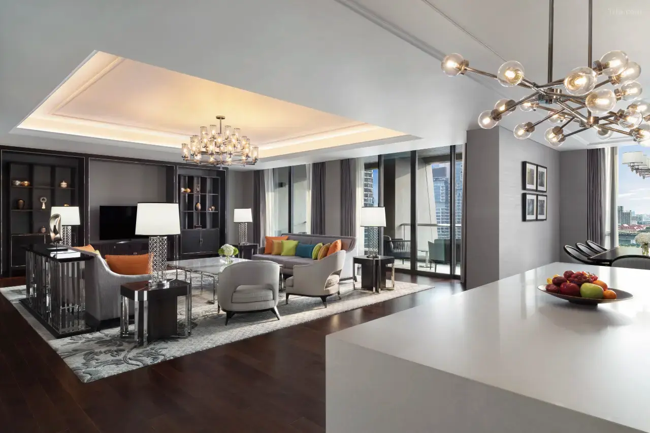 曼谷新通凯宾斯基酒店 background