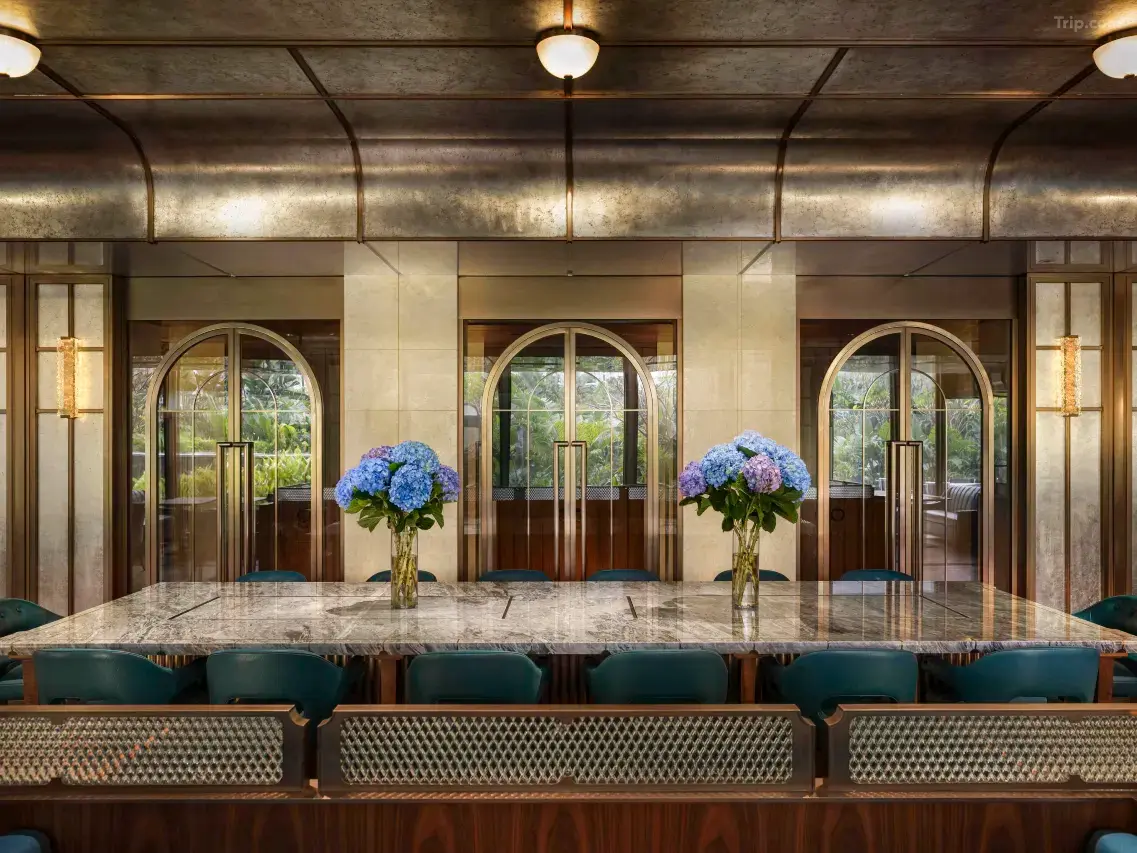 香港银樾美憬阁精选酒店 background