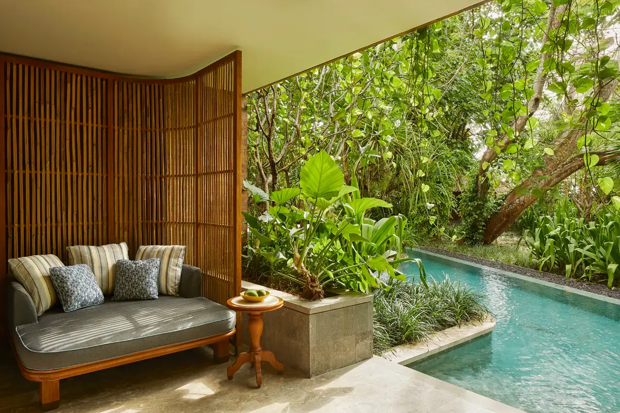 巴厘岛安达仕酒店 background