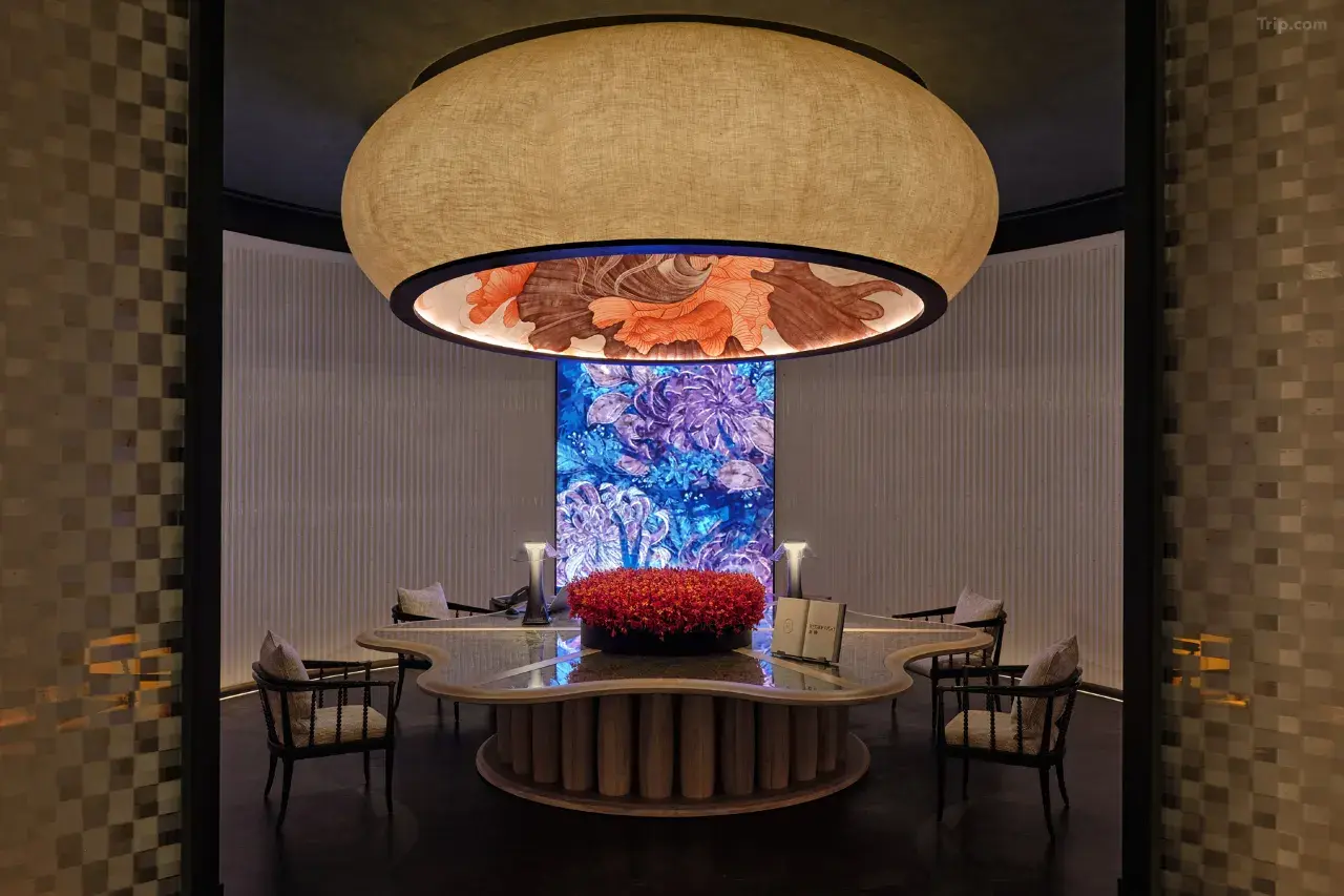 上海海鸥丽晶酒店 background