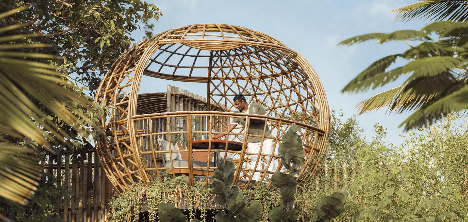 马尔代夫伊挞富士岛华尔道夫酒店 background