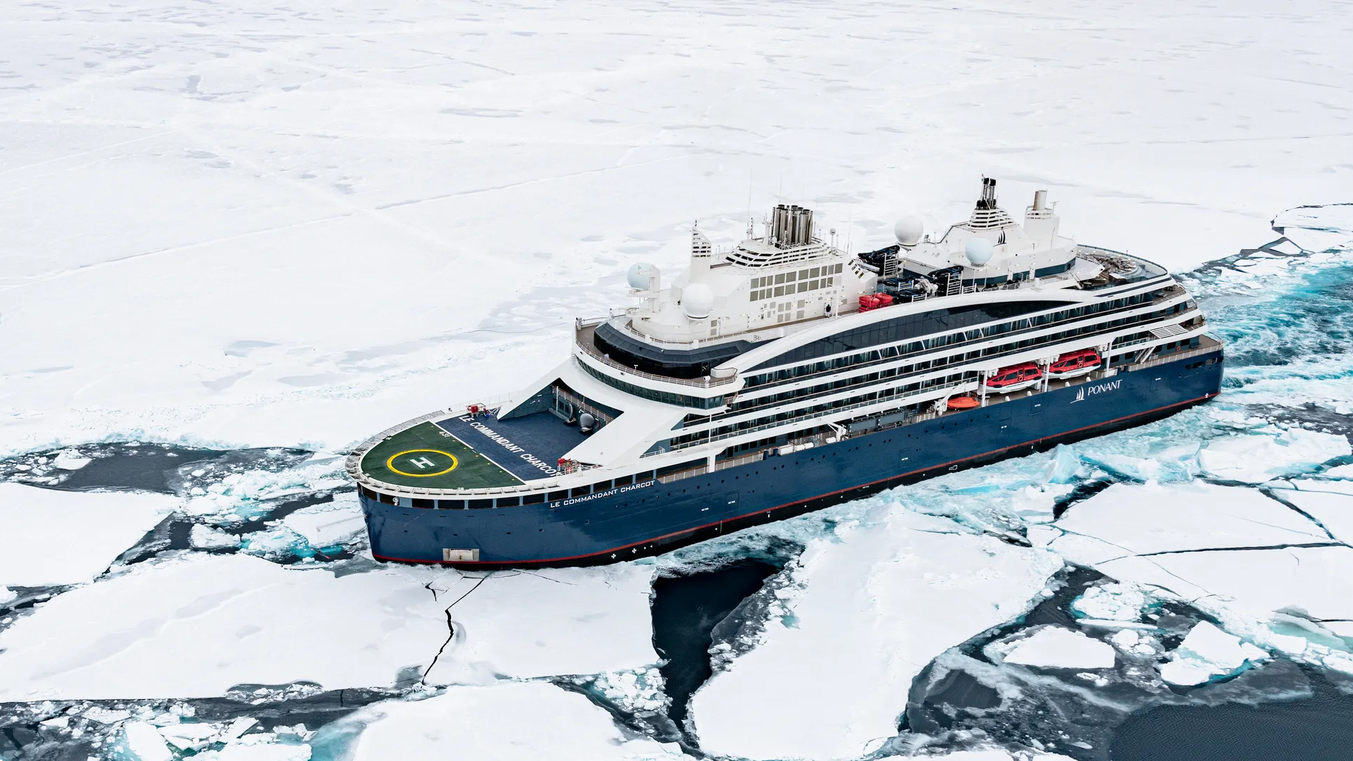 奢华极地探险 background