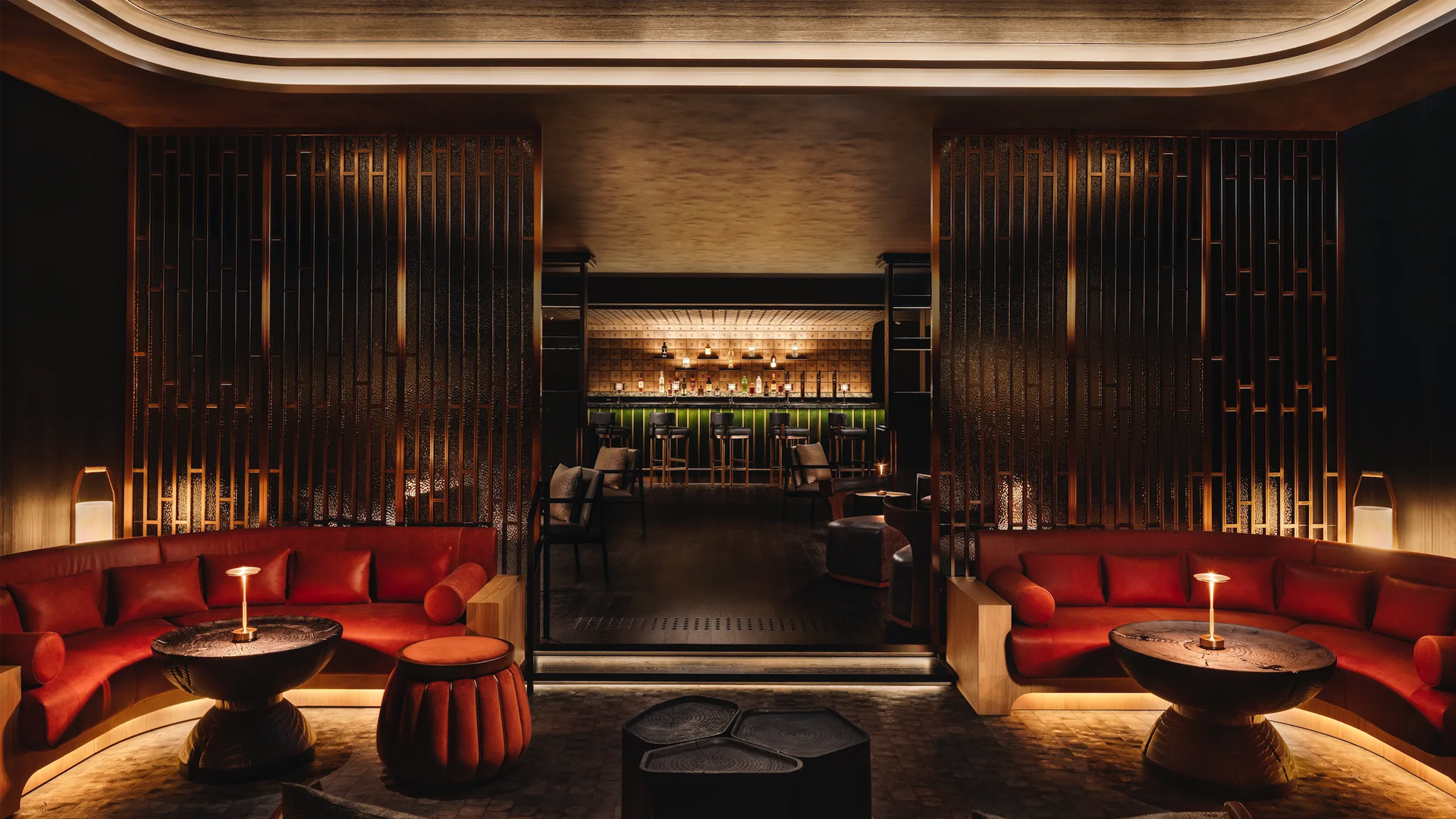 洲际集团 background