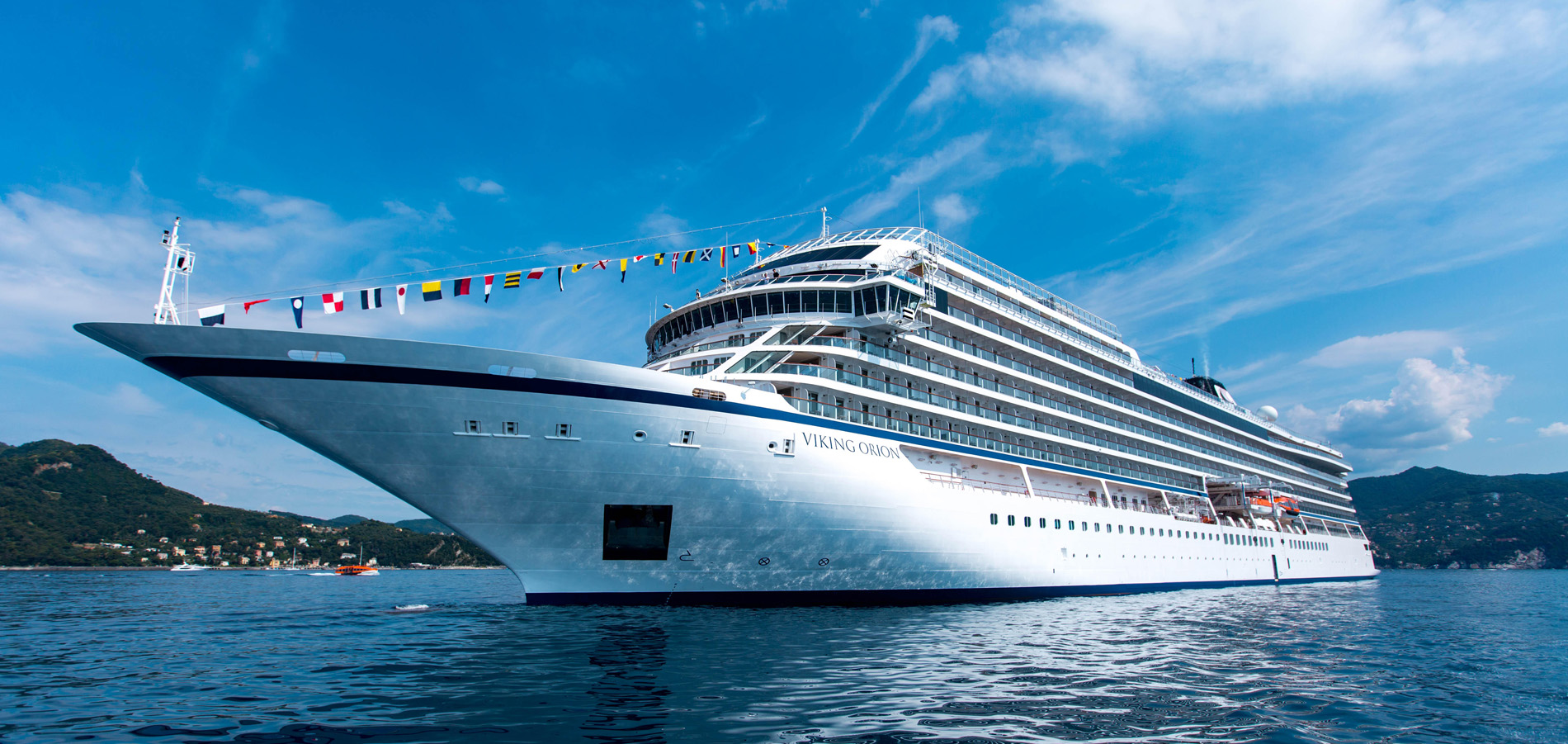 维京海洋邮轮 background