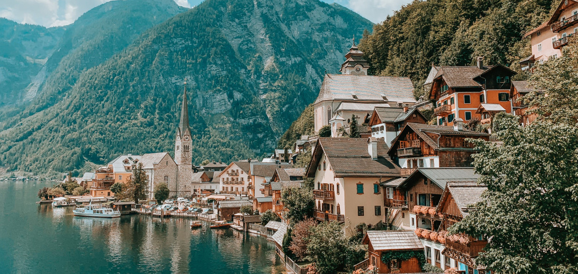 世界遗产与音乐之城 · 中欧深度巡礼10日 background