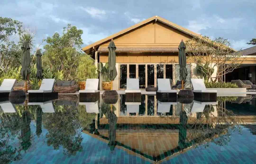 RAKxa综合健康中心 background